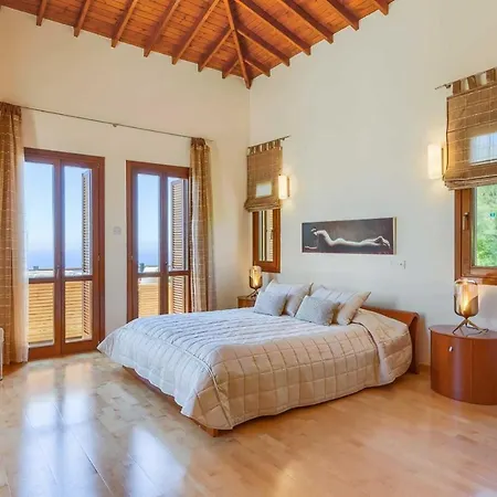 Villa Aphrodite Hills Elite 266 *